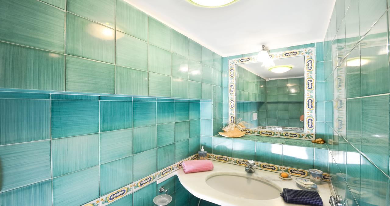 Amore Rentals - Casa Raffi Positano Bagian luar foto
