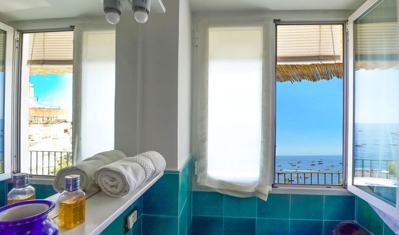 Amore Rentals - Casa Raffi Positano Bagian luar foto
