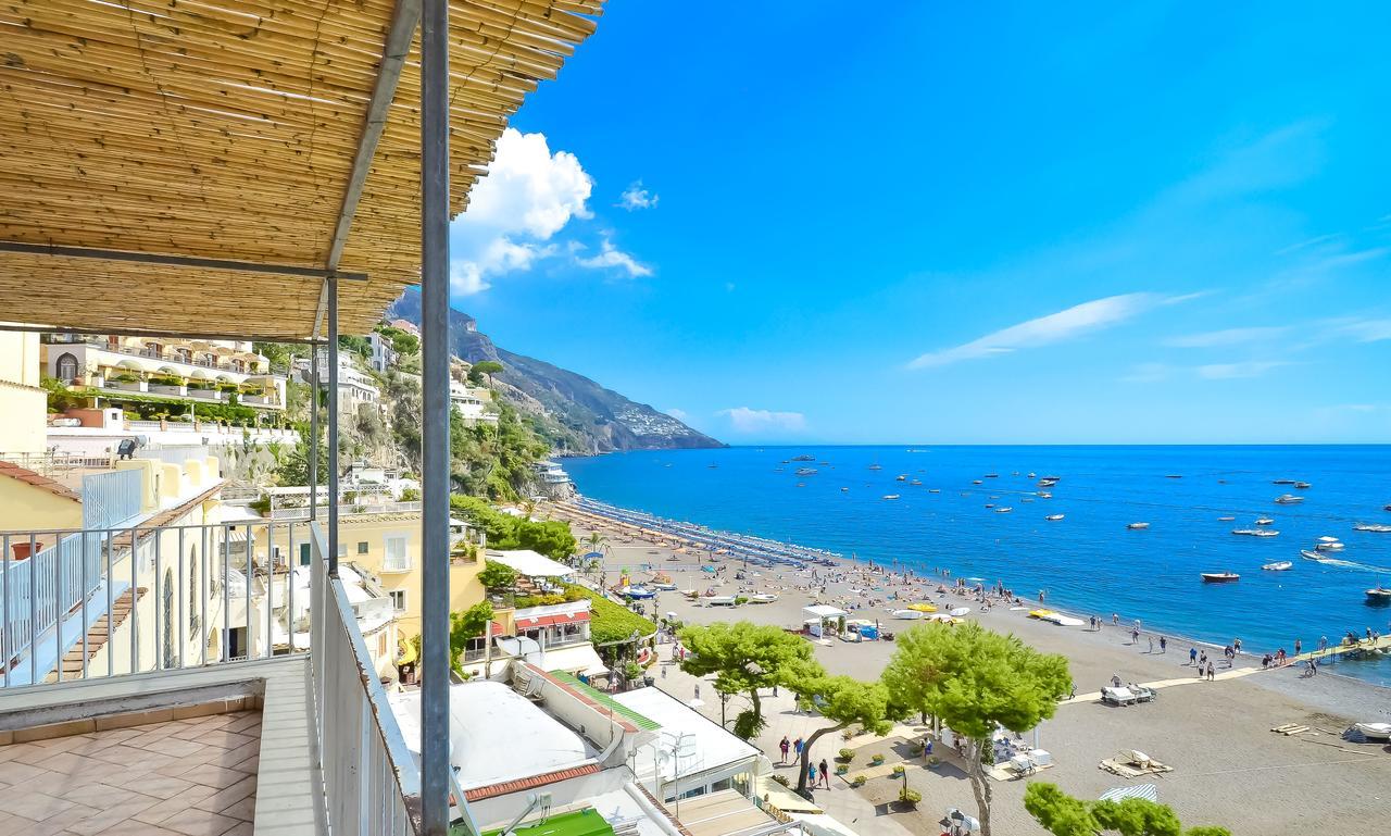 Amore Rentals - Casa Raffi Positano Bagian luar foto