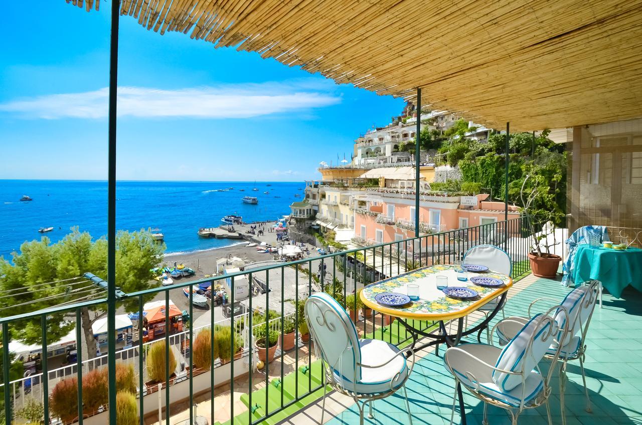 Amore Rentals - Casa Raffi Positano Bagian luar foto