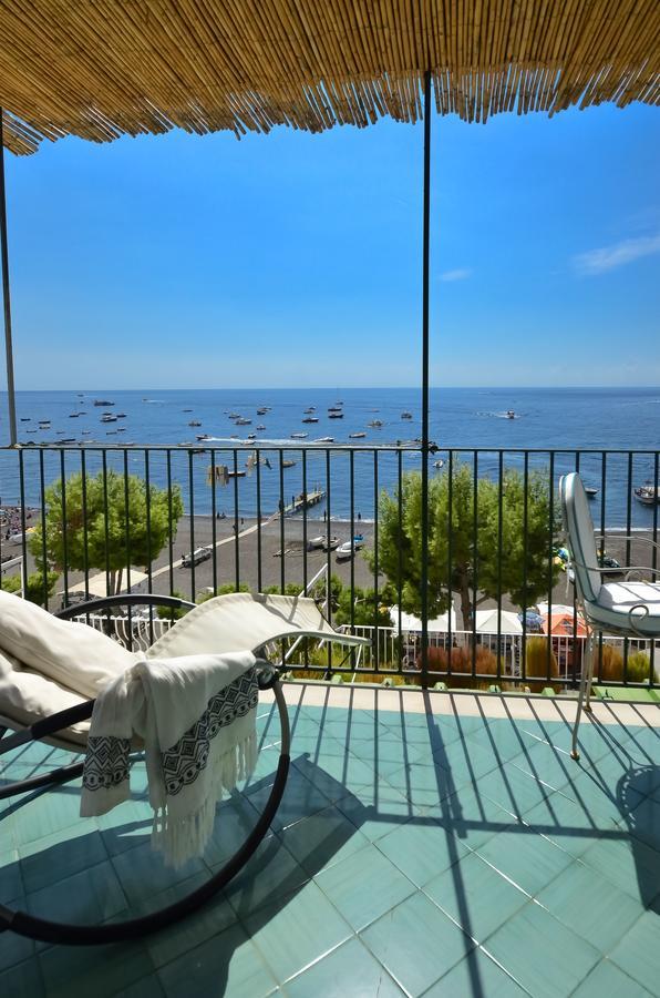 Amore Rentals - Casa Raffi Positano Bagian luar foto