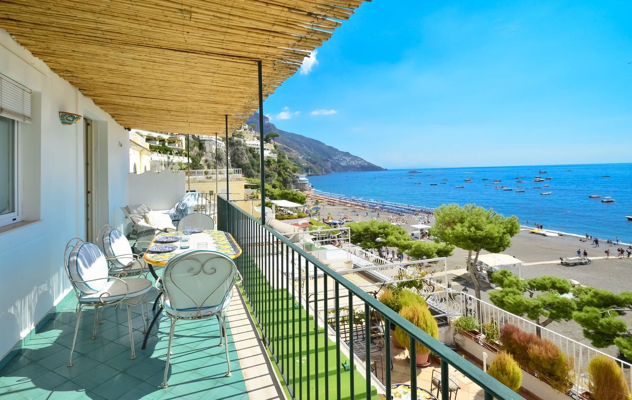 Amore Rentals - Casa Raffi Positano Bagian luar foto