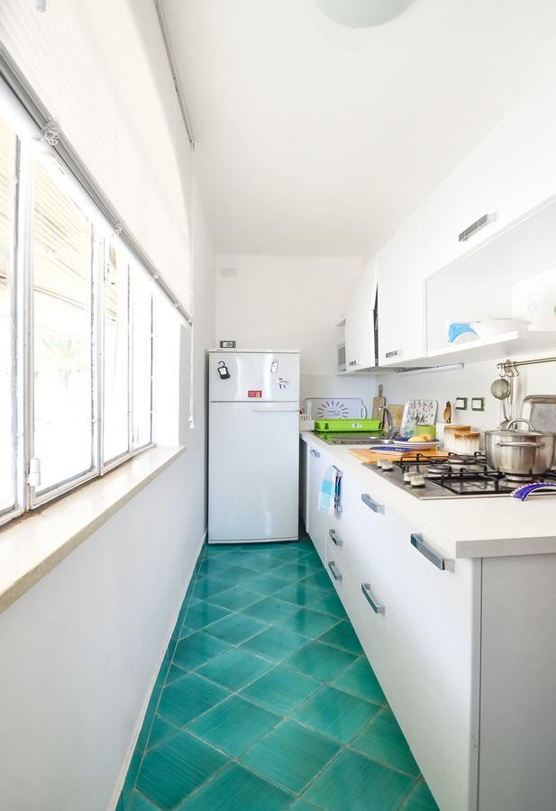 Amore Rentals - Casa Raffi Positano Bagian luar foto